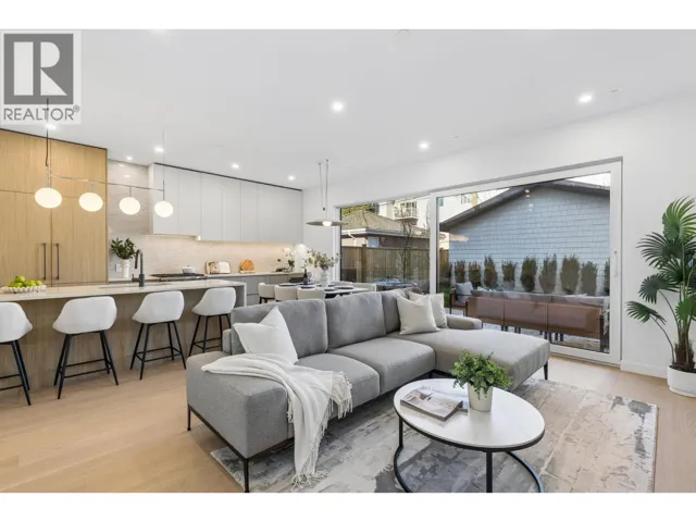 2 6040 LARCH STREET, Vancouver, British Columbia V6M4E4