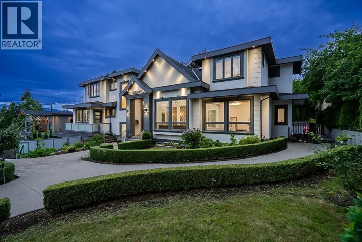 5876 BUCKINGHAM AVENUE, Burnaby, British Columbia V5E2A3