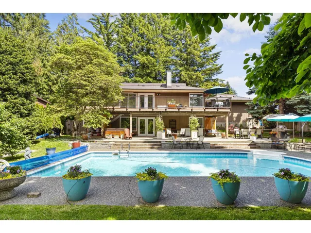 7691 PETERSON STREET, Mission, British Columbia V2V3L5