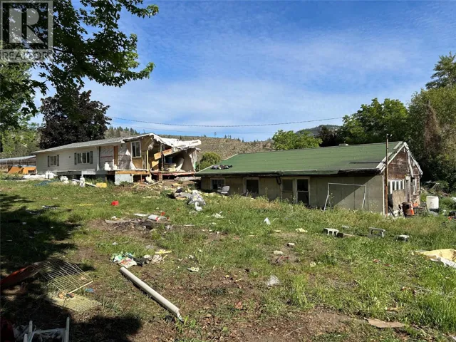 7561 Highway 97, Oliver, British Columbia V0H1T5