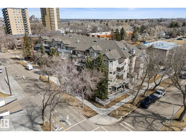 #203 8909 100 ST NW, Edmonton, Alberta T6E6T4