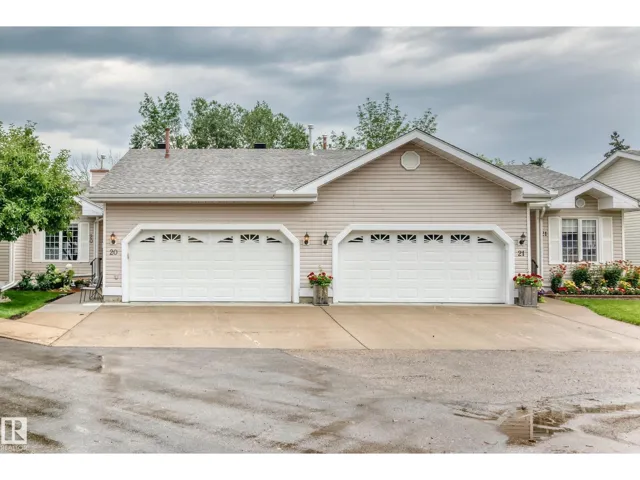 #20 9704 165 ST NW, Edmonton, Alberta T5P4W4