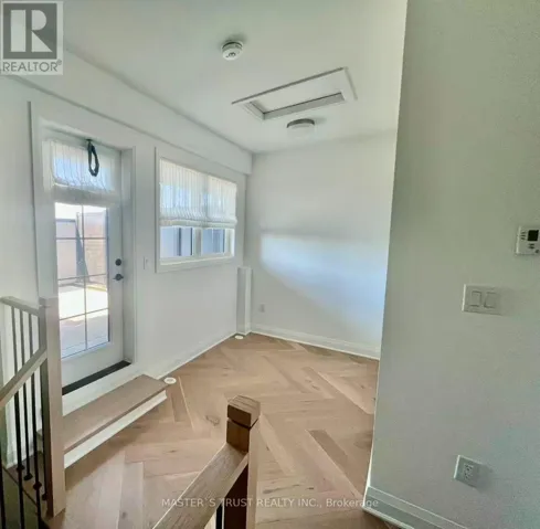 27 ALTON CRESCENT, Vaughan (Uplands), Ontario L4J0M1
