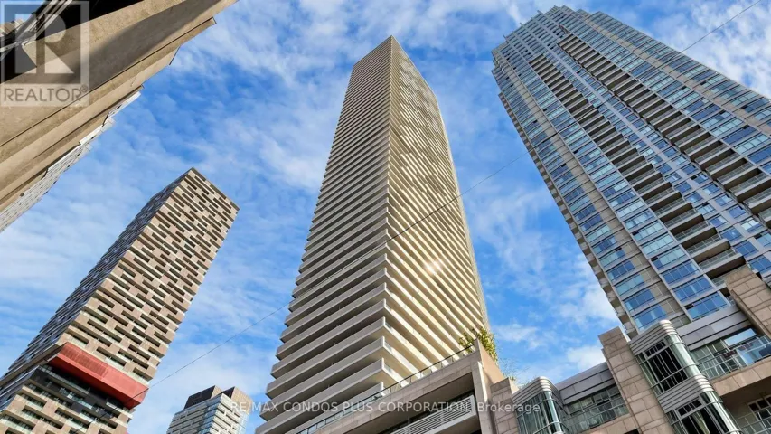506 - 2221 YONGE STREET, Toronto (Mount Pleasant West), Ontario M4S0B8
