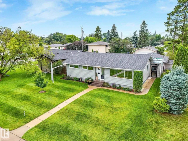 15224 79A AV NW, Edmonton, Alberta T5R3H4