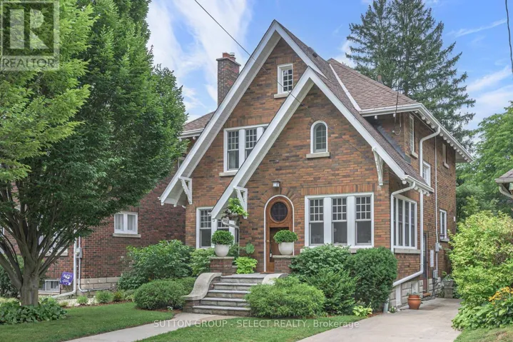 17 WILLINGDON AVENUE, London East (East B), Ontario N6A3Y5