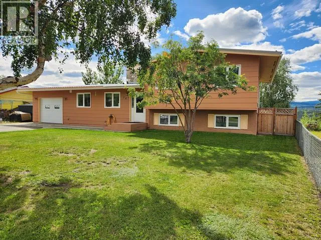 242 DAWSON DRIVE, Faro, Yukon Y0B1K0
