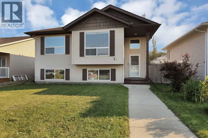 39 Terrace Heights Drive, Lacombe, Alberta T4L2L8
