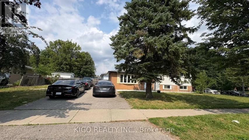 LOWER - 4 MARKWOOD DRIVE, Kitchener, Ontario N2M2H4