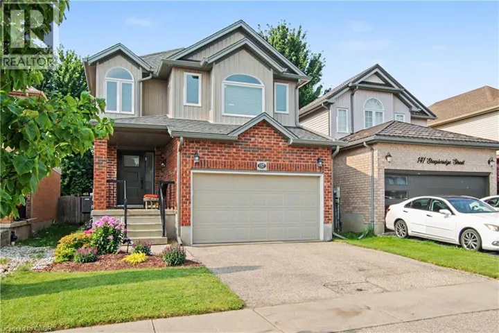 137 STEEPLERIDGE Street, Kitchener, Ontario N2P2W2