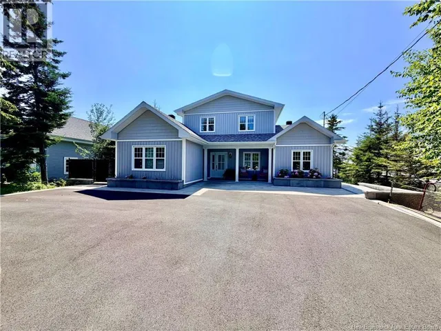 1635 Queen Elizabeth Drive, Bathurst, New Brunswick E2A2V7
