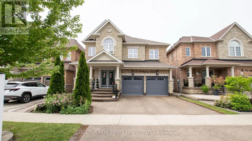 22 VALLEYWAY DRIVE, Brampton (Credit Valley), Ontario L6X5G3