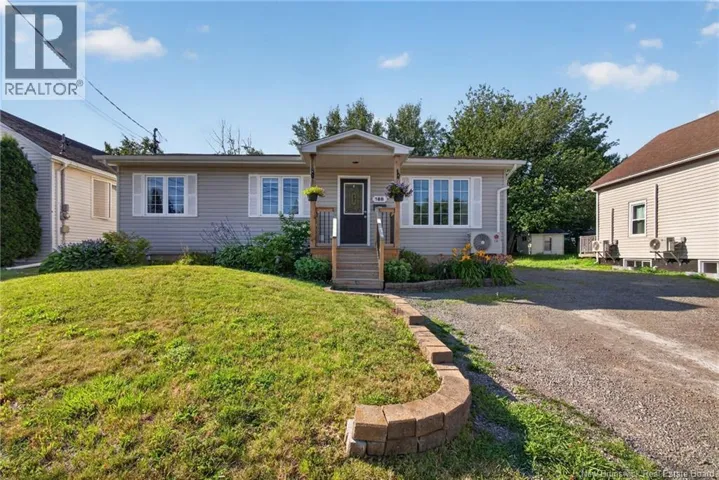 188 Gould, Dieppe, New Brunswick E1A1T9