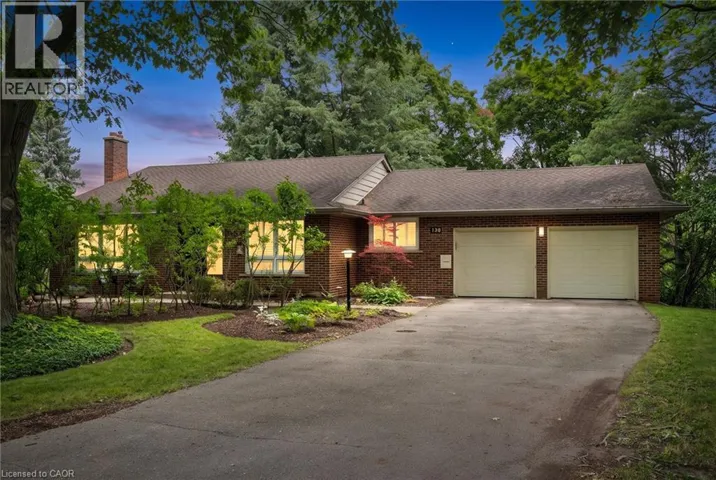 130 IROQUOIS Place, Waterloo, Ontario N2L2S5