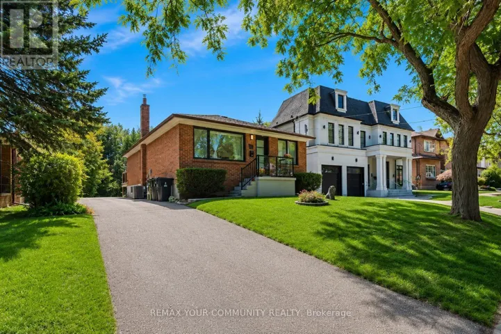 MAIN FLOOR - 71 CENTRE AVENUE, Toronto (Newtonbrook East), Ontario M2M2L4