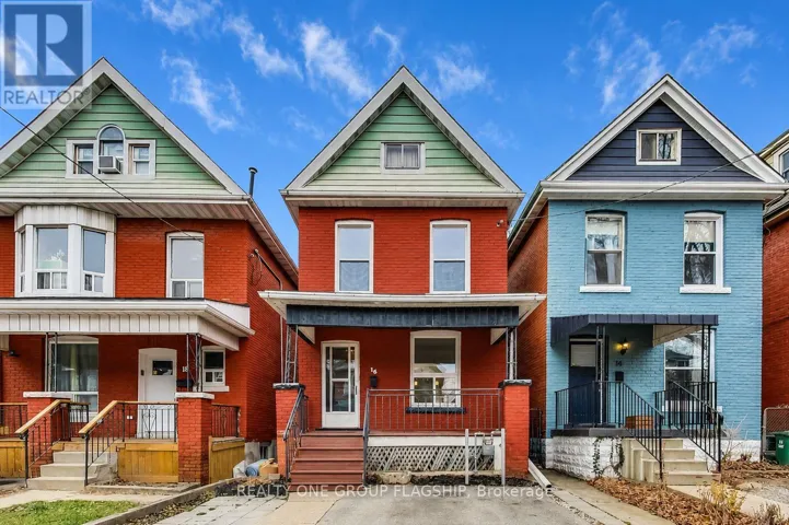 16 HUNTLEY STREET, Hamilton (Gibson), Ontario L8L5X7