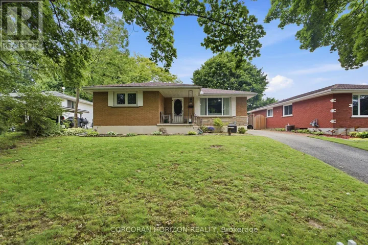 13 MACKAY AVENUE, Norfolk (Simcoe), Ontario N3Y1C9