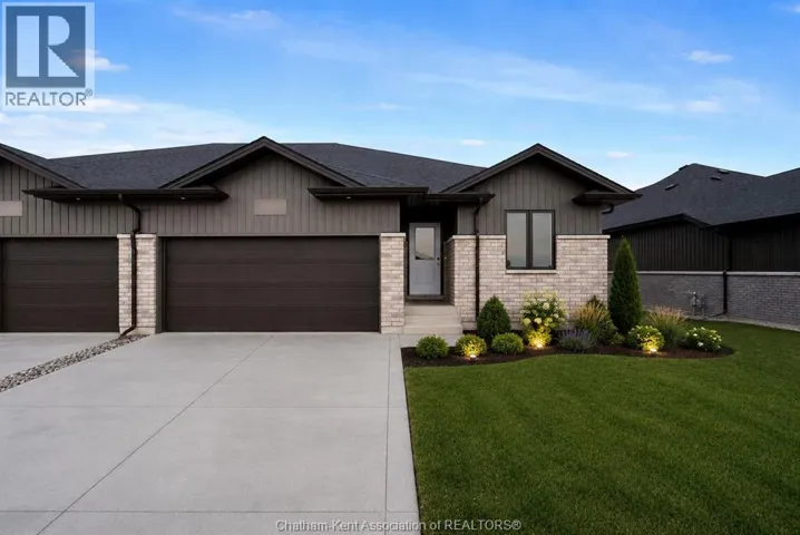 8 Cornerstone PLACE, Chatham, Ontario N7M0V8