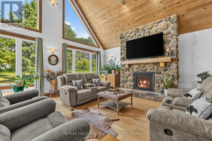 184 GOLF COURSE ROAD, Quinte West (Sidney Ward), Ontario K0K3E0