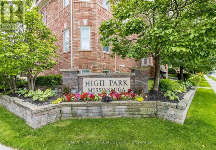5 - 614 SHORELINE DRIVE, Mississauga (Cooksville), Ontario L5B0A8