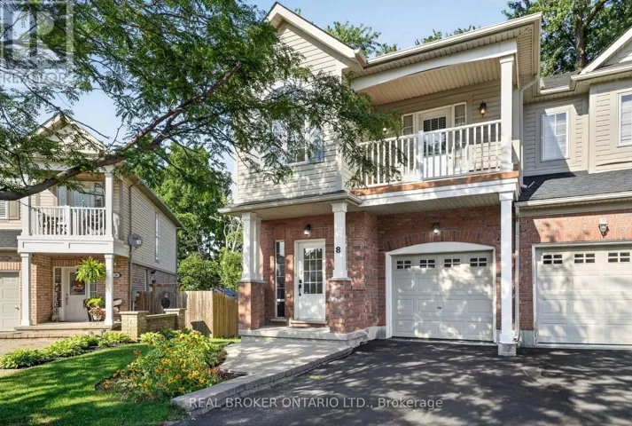 8 CHLOE STREET, St. Catharines (E. Chester), Ontario L2P0A6