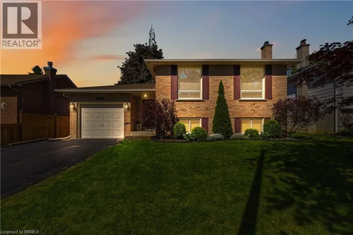 352 BRANTWOOD PARK Road, Brantford, Ontario N3P1L2