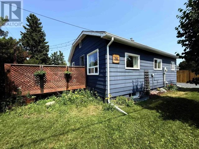 36 Robert ST, Sioux Lookout, Ontario P8T1C8