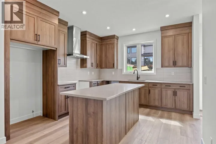 49 Hotchkiss Gardens SE, Calgary, Alberta T3S0T6