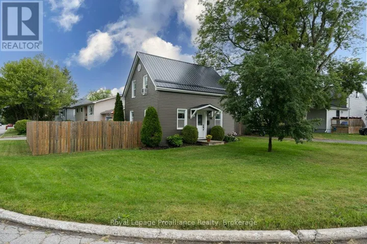 61 PELHAM STREET, Quinte West (Trenton Ward), Ontario K8V4T8