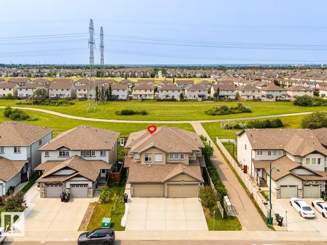 1724 27 ST NW, Edmonton, Alberta T6T2G6