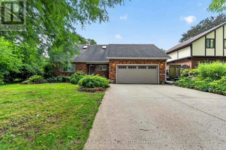 6254 GORE STREET, Niagara Falls (Stamford), Ontario L2J4G5