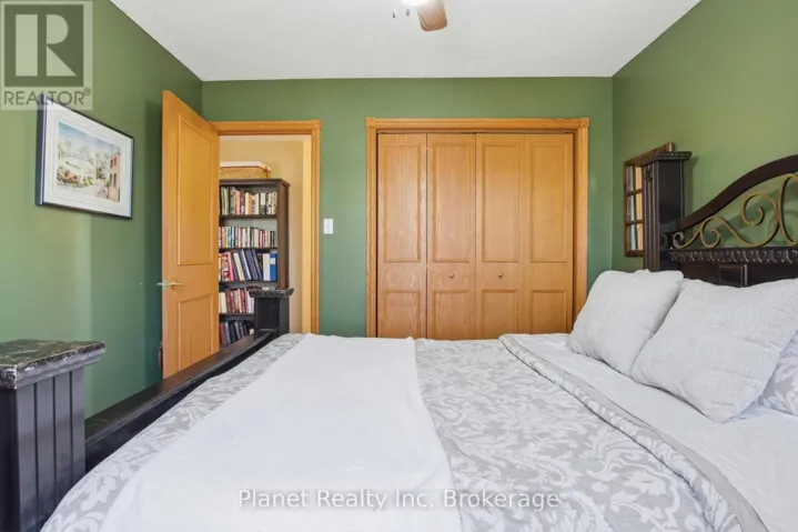 780