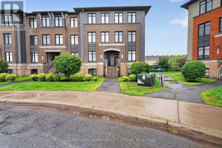 2387 ESPRIT DRIVE, Ottawa, Ontario K4A0T4
