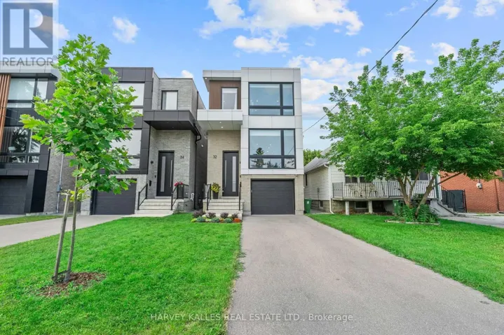 32 ALBRIGHT AVENUE, Toronto (Alderwood), Ontario M8W1X1