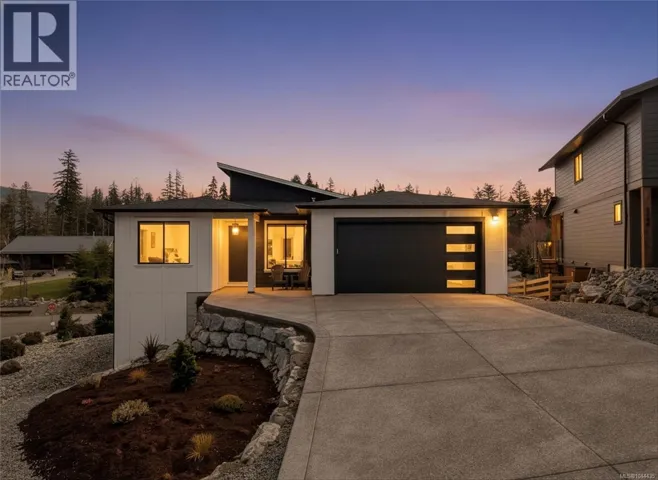 9382 Lakefront Rise, Lake Cowichan, British Columbia V0R2G1