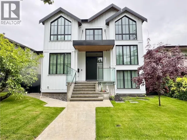 X 1XX6 NASSAU DRIVE, Vancouver, British Columbia V5P2B5