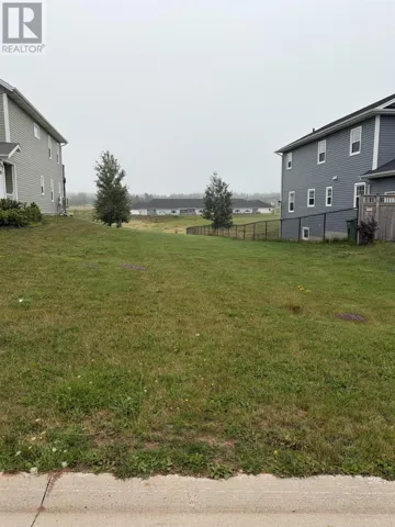 27 Hanmac Drive, Charlottetown, Prince Edward Island C1C1L2