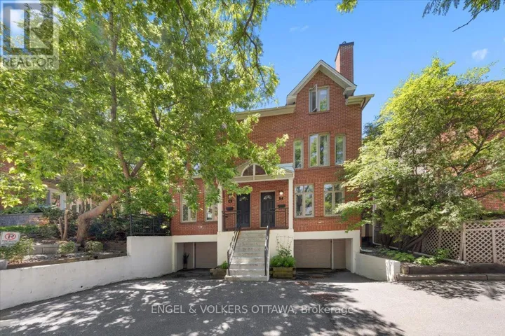 4 - 72 GREENFIELD AVENUE, Ottawa, Ontario K1S0X7