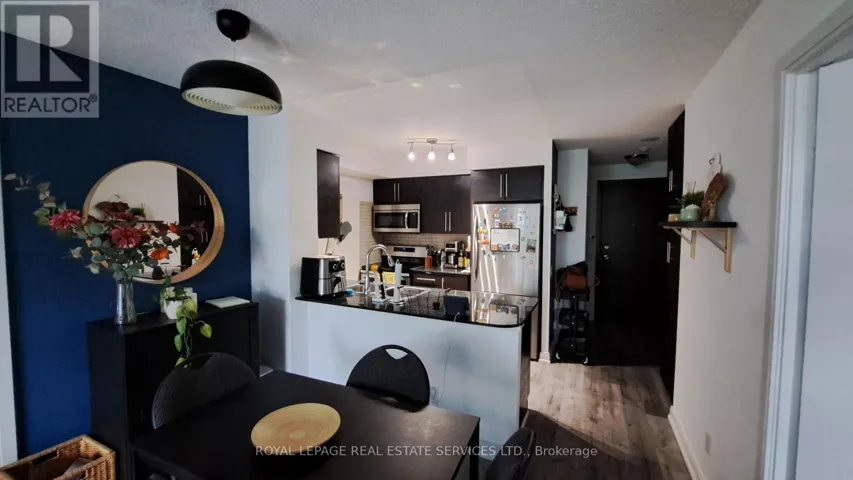 439 - 35 VIKING LANE, Toronto (Islington-City Centre West), Ontario M9B0A2
