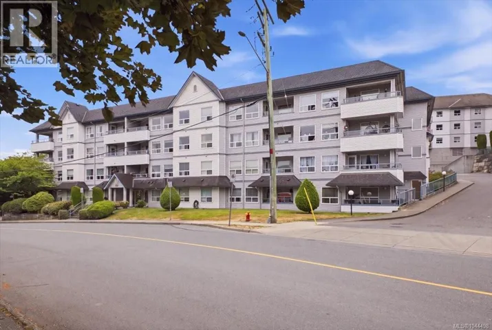 307 1631 Dufferin Cres, Nanaimo, British Columbia V9S5T4