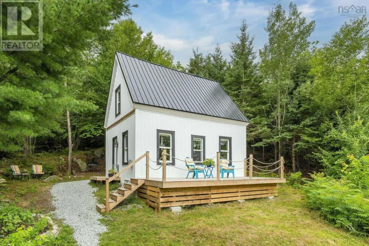425 Highway 357, Musquodoboit Harbour, Nova Scotia B0J2L0