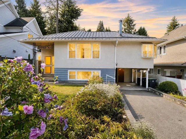 12754 15 AVENUE, Surrey, British Columbia V4A1K4