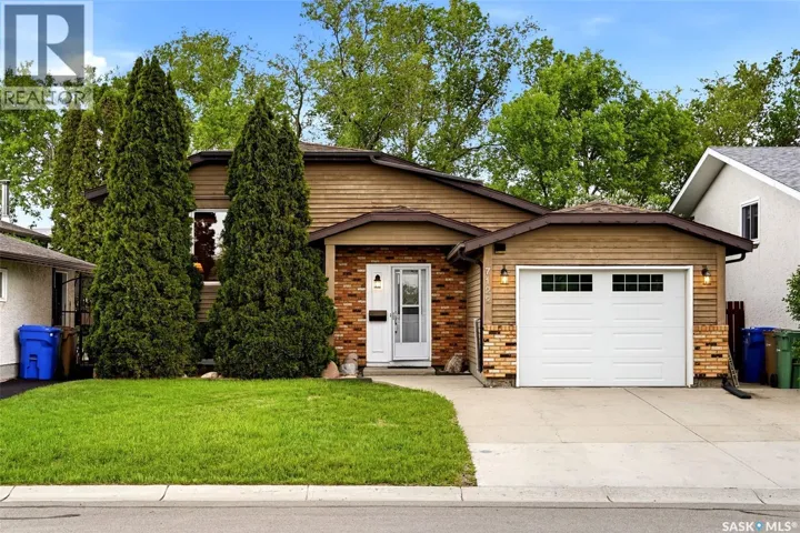 7122 Lawrence DRIVE, Regina, Saskatchewan S4X3X6