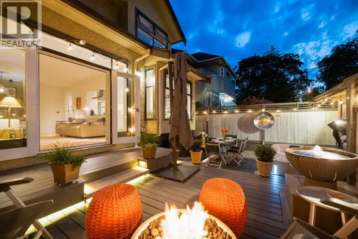 1989 W 13TH AVENUE, Vancouver, British Columbia V6H2H5