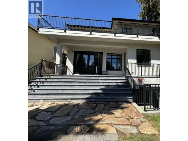 4000 W 29TH AVENUE, Vancouver, British Columbia V6S1V5
