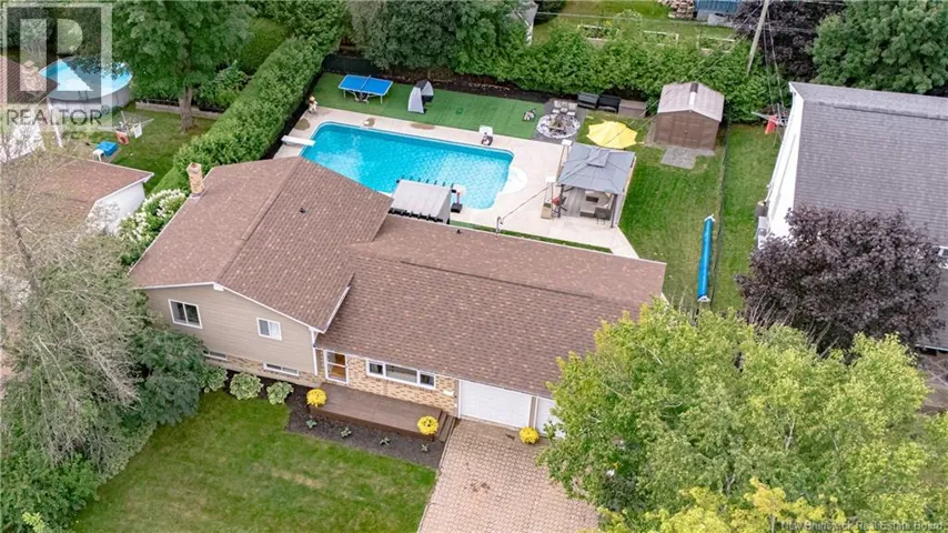72 Birmingham Court, Fredericton, New Brunswick E3B6H2