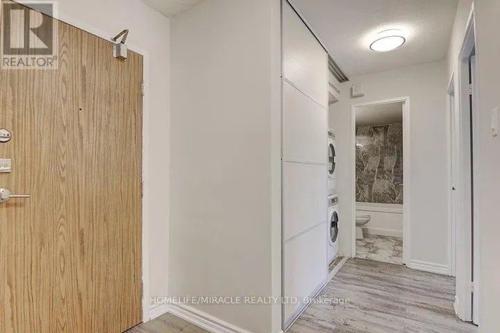1012S - 260 SENECA HILL DRIVE, Toronto (Don Valley Village), Ontario M2J4S6