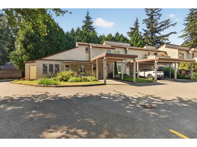 46 32310 MOUAT DRIVE, Abbotsford, British Columbia V2T4J1