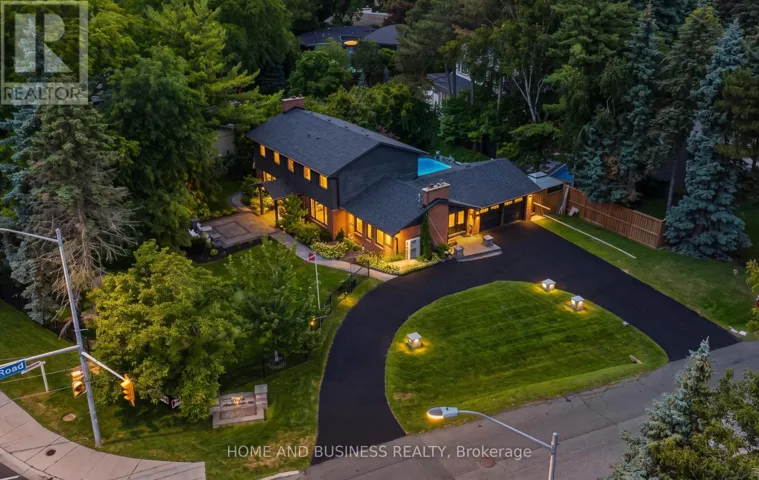 1335 MISSISSAUGA ROAD, Mississauga (Lorne Park), Ontario L5H2J3