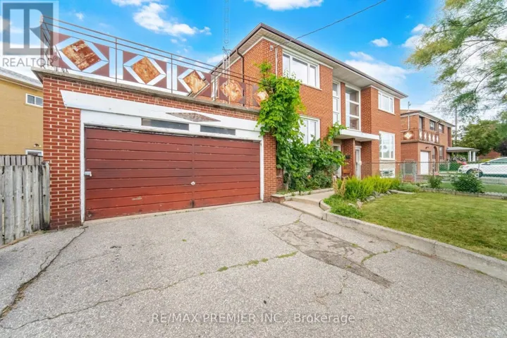 148 GILTSPUR DRIVE, Toronto (Glenfield-Jane Heights), Ontario M3L1N1